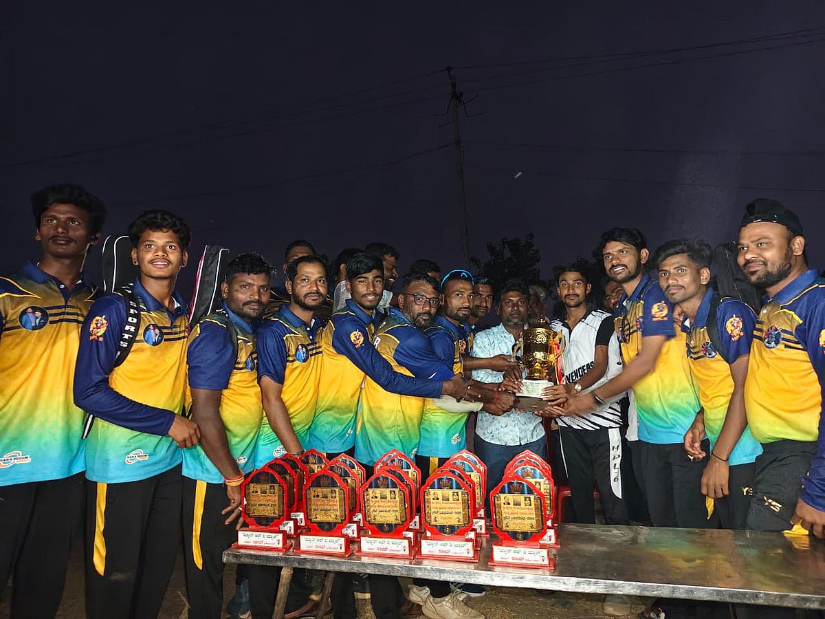 ಕ್ರಿಕೆಟ್ ಟೂರ್ನಮೆಂಟ್ ಚಾಂಪಿಯನ್‌ ಪಟ್ಟಕ್ಕೇರಿದ ಜಂತಕಲ್ ವಾರಿಯರ್ಸ್