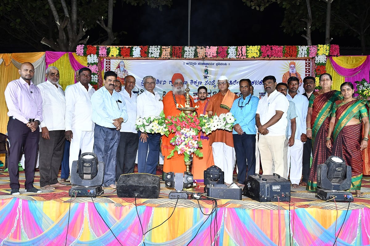 ಮುನವಳ್ಳಿ | 36ನೇ ವಾರ್ಷಿಕ ಸ್ನೇಹ ಸಮ್ಮೇಳನ