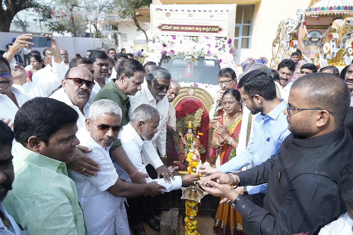 ರಾಯಚೂರು ಉತ್ಸವದ ಜ್ಯೋತಿ ರಥಯಾತ್ರೆಗೆ ಚಾಲನೆ