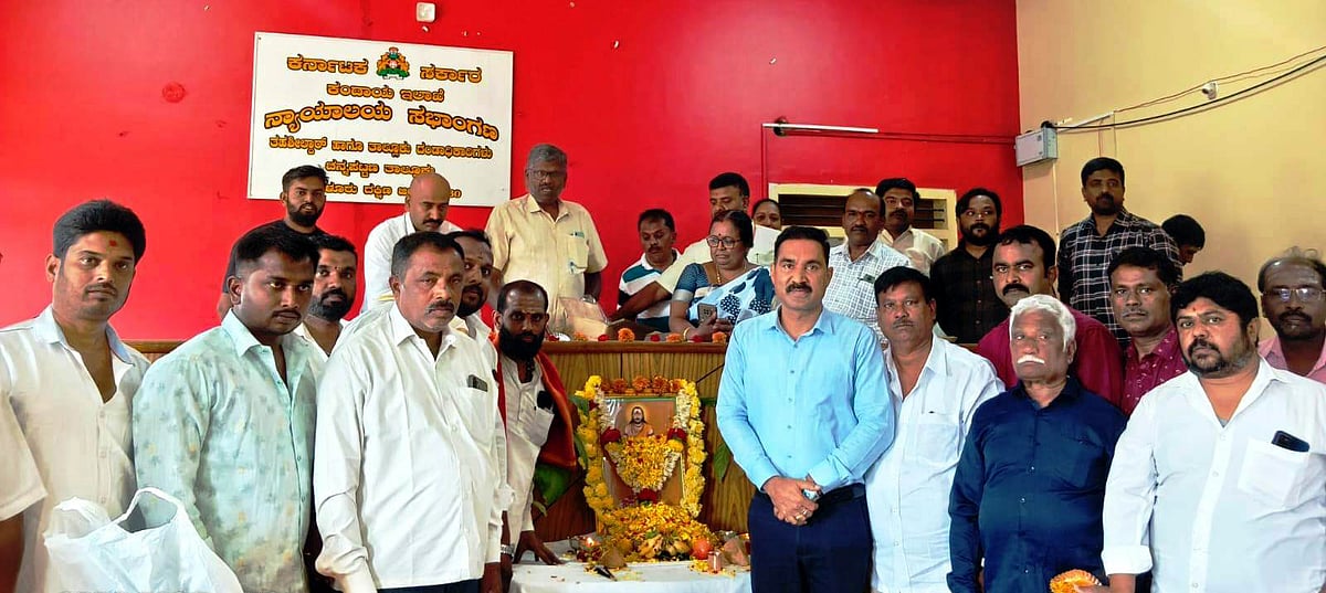 ಚನ್ನಪಟ್ಟಣ | ಜ್ಞಾನ ವಿಸ್ತರಣೆಗೆ ವಚನಕಾರರ ಕೊಡುಗೆ ಅಪಾರ: ಬಿ.ಎನ್.ಗಿರೀಶ್ ಬಣ್ಣನೆ