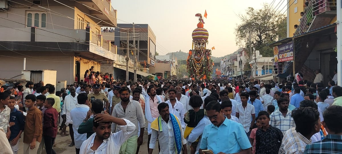 ಮಸ್ಕಿ: ‘ಮಲ್ಲಯ್ಯ’ನ ಮಹಾ ರಥೋತ್ಸವ ಅದ್ದೂರಿ