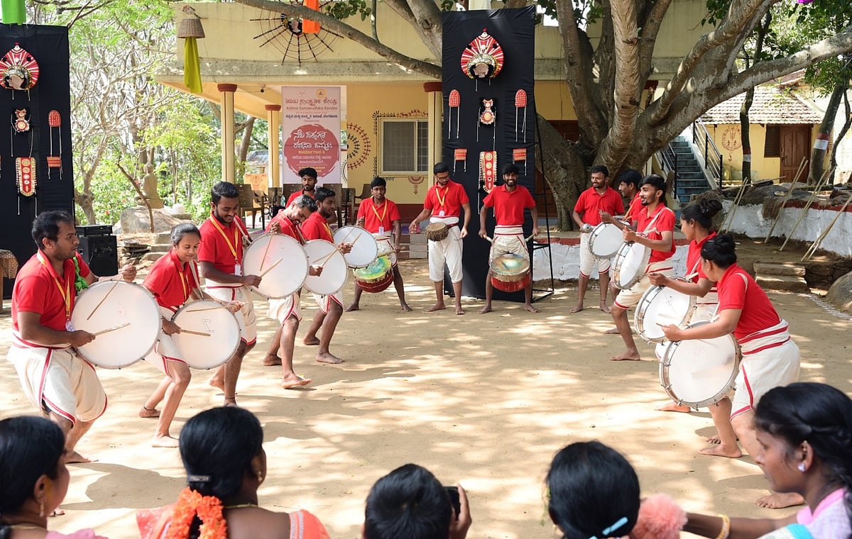 ಕೋಲಾರ | ಶಿಕ್ಷಣದಲ್ಲಿ ಕೌಶಲ ಜೊತೆ ಮೌಲ್ಯವೂ ಬೇಕು: ಜಿಲ್ಲಾಧಿಕಾರಿ ಎಂ.ಆರ್.ರವಿ