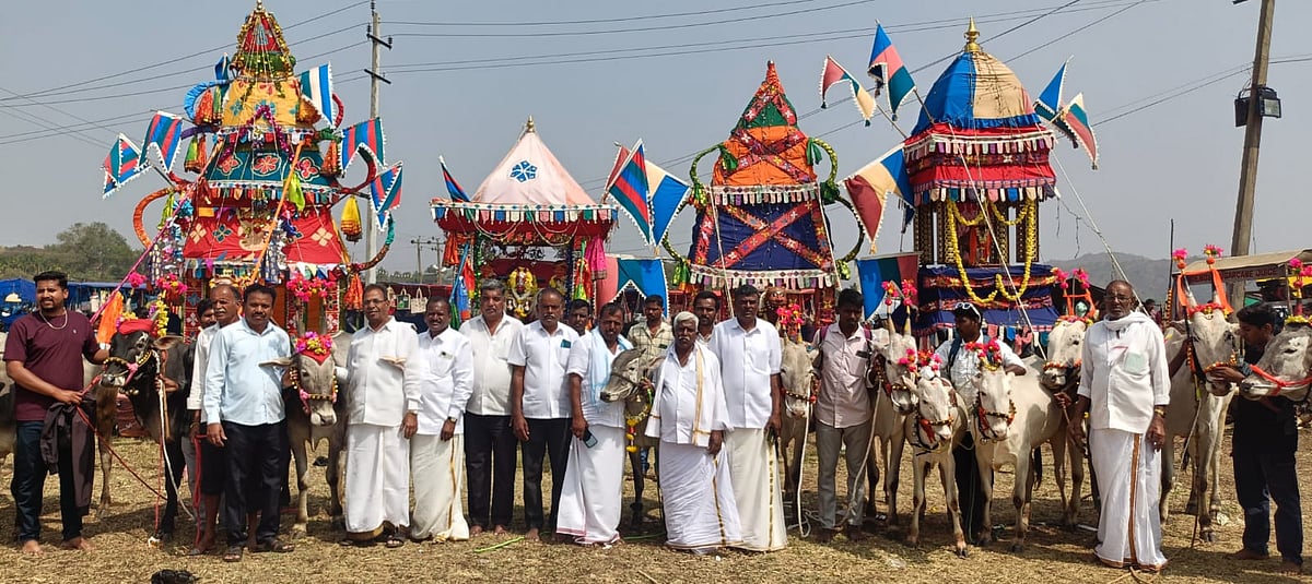 ಮಹದೇಶ್ವರಸ್ವಾಮಿ ಜಾತ್ರಾ ಮಹೋತ್ಸವ: ವಿಜೃಂಭಣೆ ಕೊಂಡೋತ್ಸವ