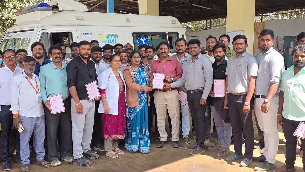 ಹೊಸಕೋಟೆ: ಸ್ವಯಂ ಪ್ರೇರಿತ ರಕ್ತದಾನ ಶಿಬಿರ