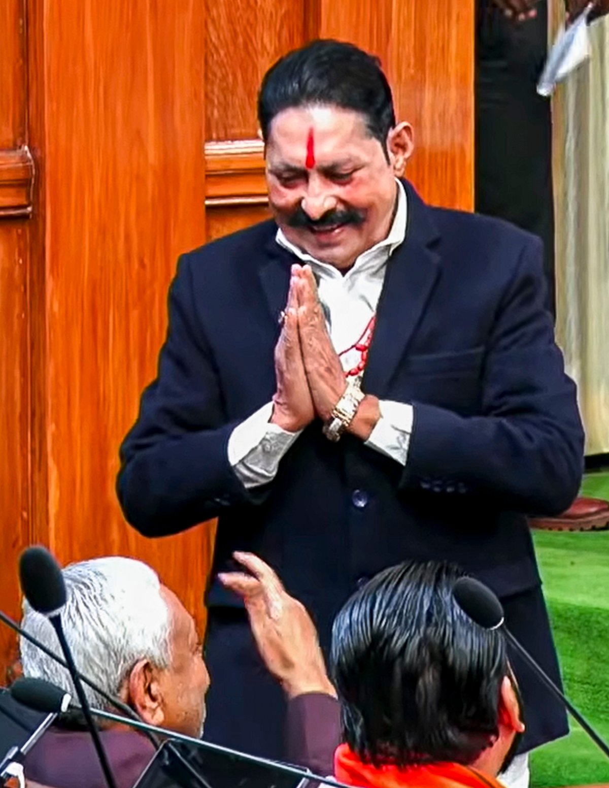 ಬಿಹಾರ: ವಿಧಾನಸಭೆಗೆ ಜೈಲು ವಾಹನದಲ್ಲೇ ಬಂದ ಶಾಸಕ ಅನಂತ್ ಕುಮಾರ್ ಸಿಂಗ್!