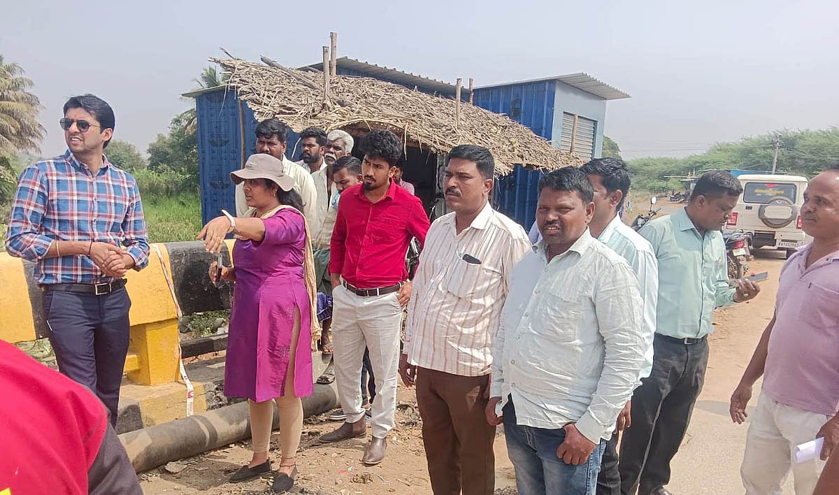 ಧರ್ಮಪುರ: ಬೂದು ನೀರು ನಿರ್ವಹಣಾ ಘಟಕ ಸ್ಥಾಪನೆಗೆ ಸ್ಥಳ ಪರಿಶೀಲನೆ