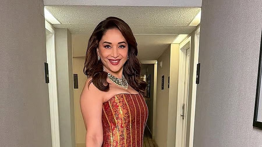 ‘ಮಾ ಬೆಹೆನ್’ನಲ್ಲಿ ಹಾಸ್ಯ ಪಾತ್ರದಲ್ಲಿ ಕಾಣಿಸಿಕೊಳ್ಳಲಿದ್ದಾರೆ ಮಾಧುರಿ ದೀಕ್ಷಿತ್