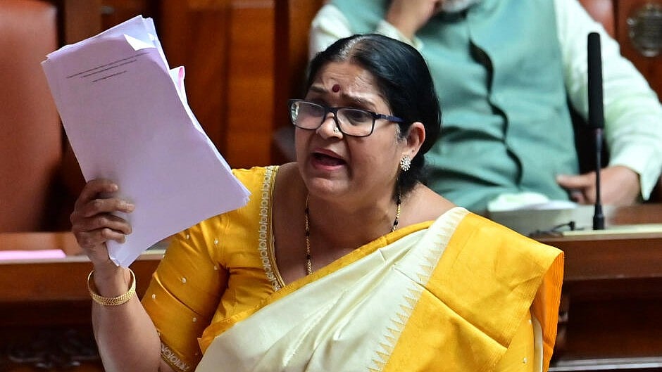 ಅವಮಾನ ಆರೋಪ: ಭಾರತಿ ಶೆಟ್ಟಿ ಸಭಾತ್ಯಾಗ