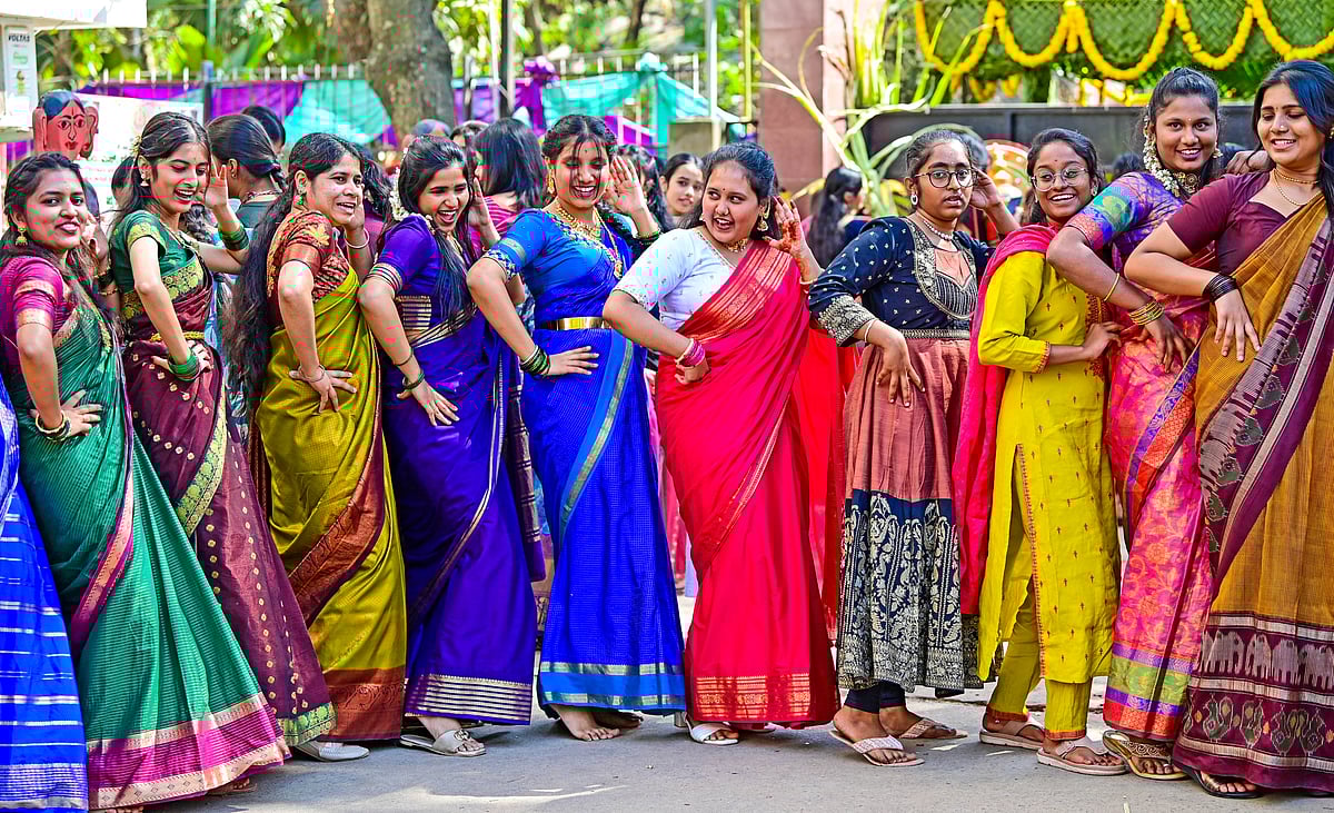 ಬೆಂಗಳೂರು | ಜಾನಪದ ಜಾತ್ರೆ: ಗ್ರಾಮೀಣ ಸೊಗಡು ಅನಾವರಣ