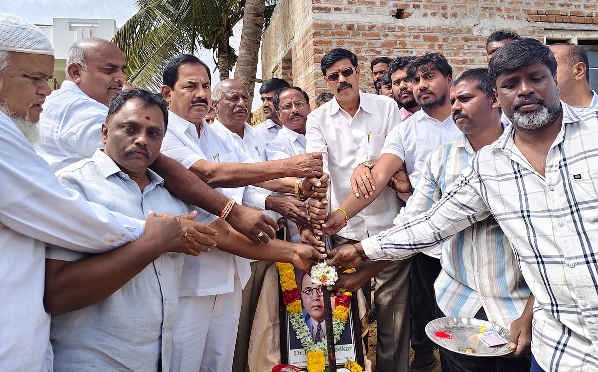 ಶ್ರೀನಿವಾಸಪುರ | ಸಮಸ್ಯೆ ಆಲಿಸಲು ಪ್ರತಿ ಗ್ರಾ.ಪಂಗೆ ಭೇಟಿ: ಶಾಸಕ