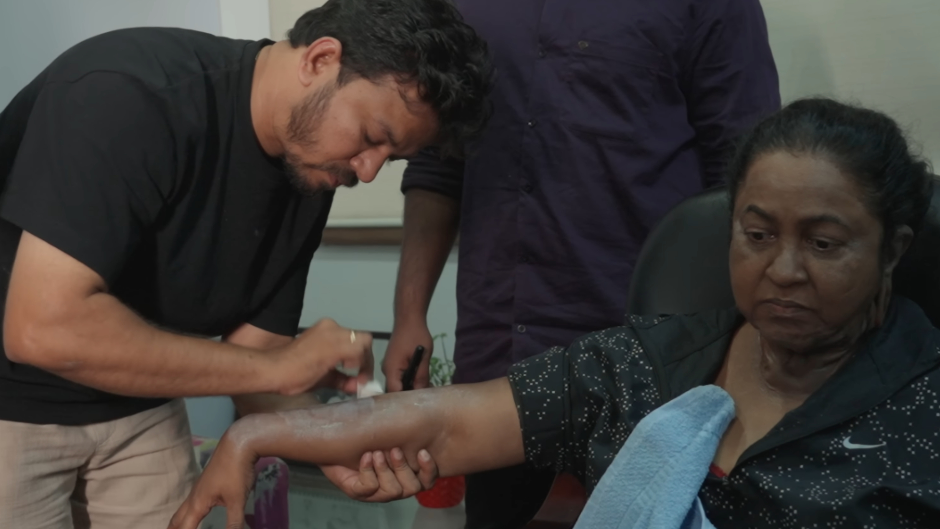 ನಟಿ ರಾಧಿಕಾ ಶರತ್‌ಕುಮಾರ್