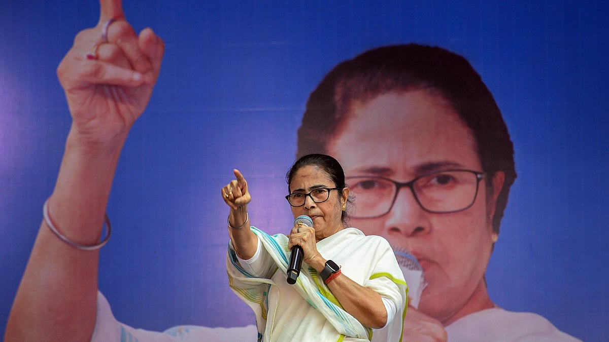 ಸುಪ್ರೀಂ ಕೋರ್ಟ್‌ನಲ್ಲಿ ರಾಜ್ಯದ ‍ಪರ ಧ್ವನಿ ಎತ್ತಿದ ಪ.ಬಂಗಾಳ CM ಮಮತಾ ಬ್ಯಾನರ್ಜಿ