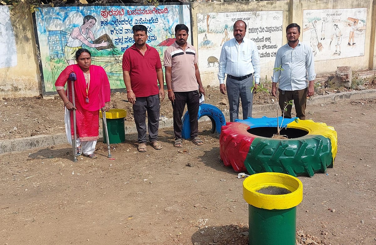 ಬಸವನಬಾಗೇವಾಡಿ: ಪುರಸಭೆಯಿಂದ ಸ್ವಚ್ಛೋತ್ಸವ, ಜನಜಾಗೃತಿ