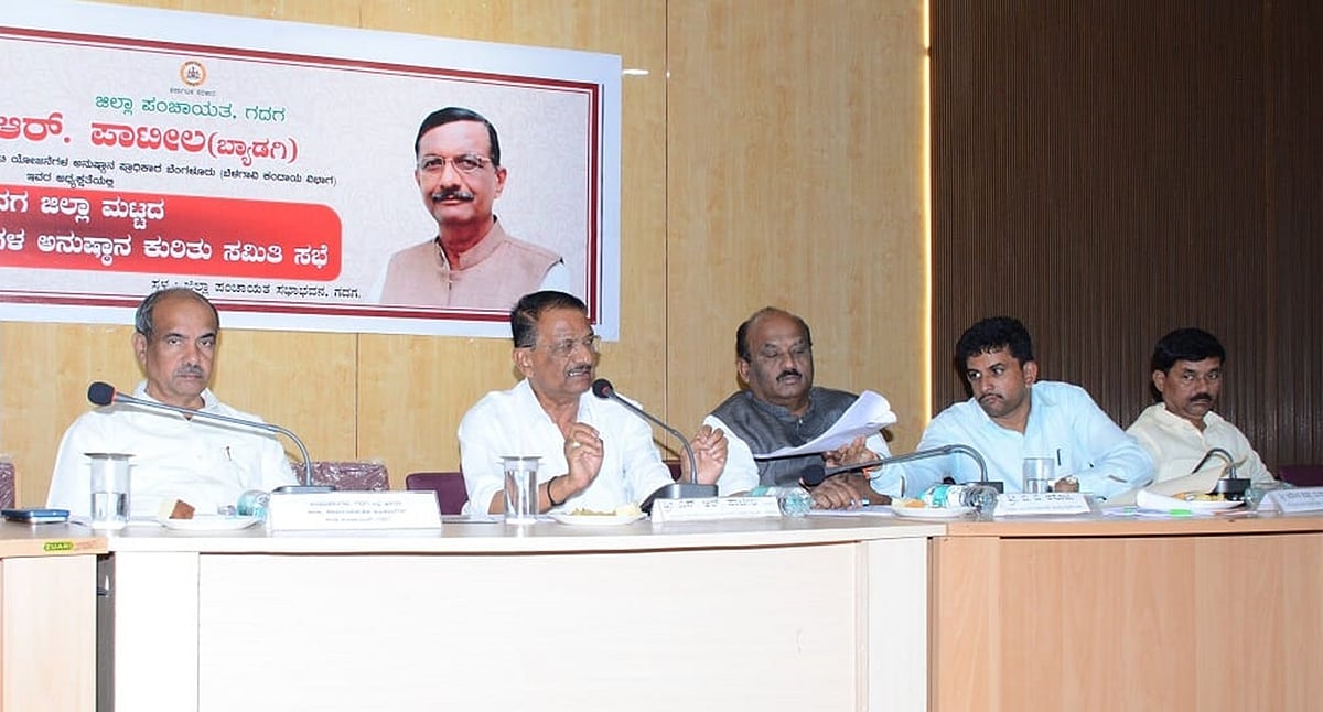 ‘ಗ್ಯಾರಂಟಿ’ಸಮಾಜದ ಕಟ್ಟ ಕಡೆಯ ವ್ಯಕ್ತಿಗೂ ಸಿಗಲಿ: ಎಸ್.ಆರ್.ಪಾಟೀಲ