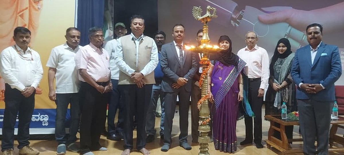 ಧಾರವಾಡ | ಬೋಧನೆ; ತಂತ್ರಜ್ಞಾನ ಬಳಕೆಗೆ ಶಿಕ್ಷಕರಿಗೆ ಸಲಹೆ