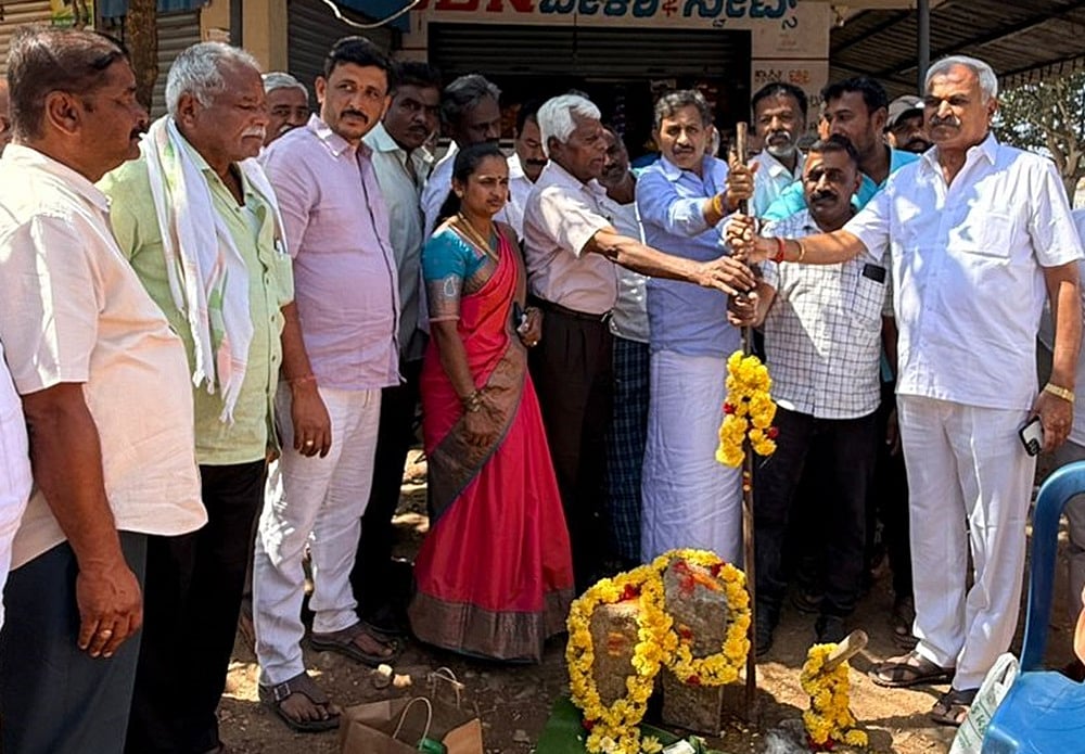 ನಾರಸಂದ್ರ: ಅಭಿವೃದ್ಧಿ ಕಾಮಗಾರಿಗೆ ಚಾಲನೆ
