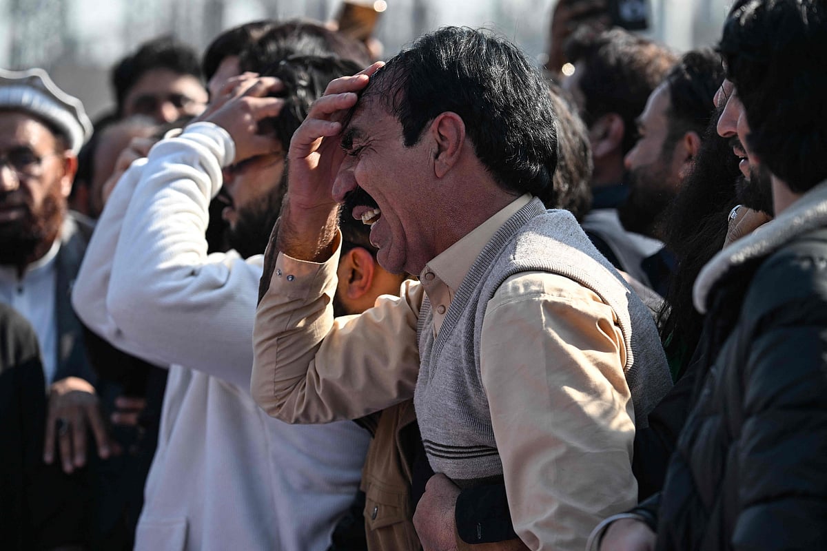 ಪಾಕ್: ಆತ್ಮಾಹುತಿ ಬಾಂಬ್‌ ದಾಳಿ–ಮೂವರ ಬಂಧನ