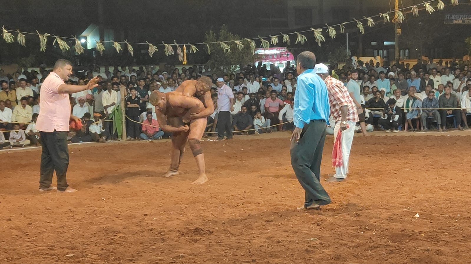 ರೋಷನ್ ಹಾಗೂ ಉದಯಕುಮಾರ್ ನಡುವೆ ನಡೆದ ಹಣಾಹಣಿಯ ನೋಟ 