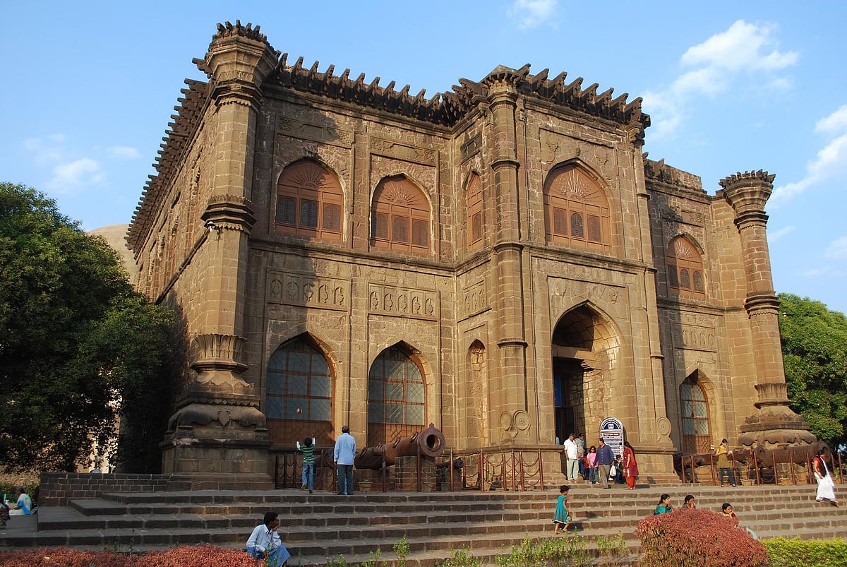 ವಿಜಯಪುರ | ಐತಿಹ್ಯದ ಸಾಕ್ಷಿ ಸ್ವರೂಪ ಈ ವಸ್ತು ಸಂಗ್ರಹಾಲಯ 