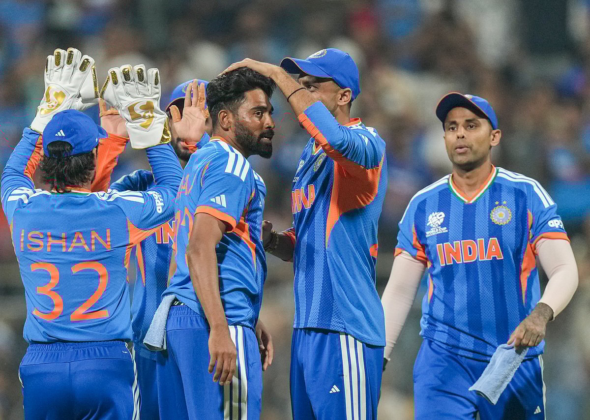 ಸ್ಪೇನ್‌ಗೆ ಹೊರಟಿದ್ದ ಸಿರಾಜ್‌ಗೆ ಸೂರ್ಯ ಕರೆ: ಮತ್ತೆ ನಡೆದಿದ್ದು ಮಿಯಾ ಮ್ಯಾಜಿಕ್