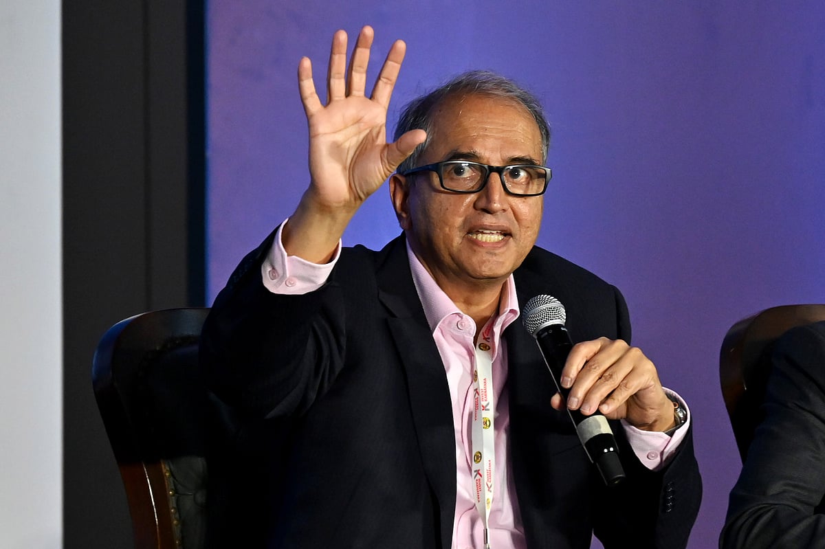 1,200 ಎಂಬಿಬಿಎಸ್ ವಿದ್ಯಾರ್ಥಿಗಳಿಗೆ ನೆರವು:  ಡಾ.ದೇವಿ ಪ್ರಸಾದ್ ಶೆಟ್ಟಿ