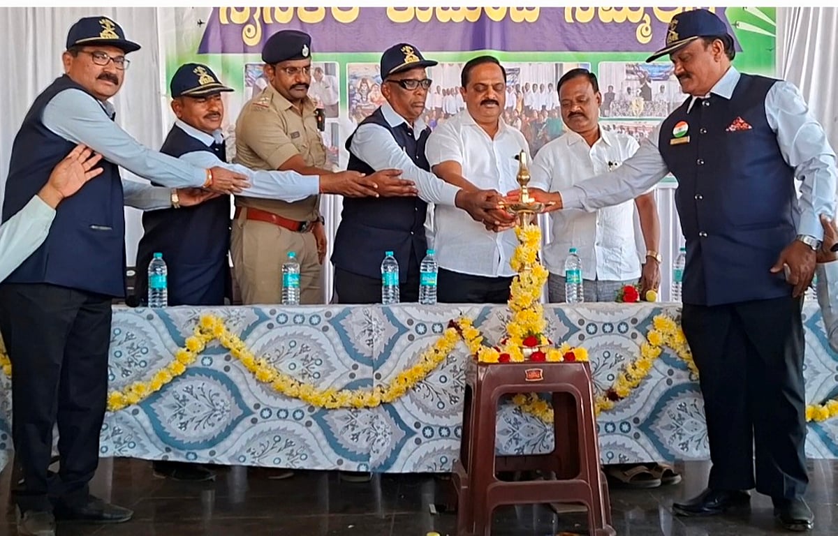 ಕಡೂರು| ಸೈನಿಕರ ವಾರ್‌ ಮೆಮೋರಿಯಲ್‌ಗೆ ಸ್ಥಳ ನಿಗದಿ: ಶಾಸಕರ ಭರವಸೆ