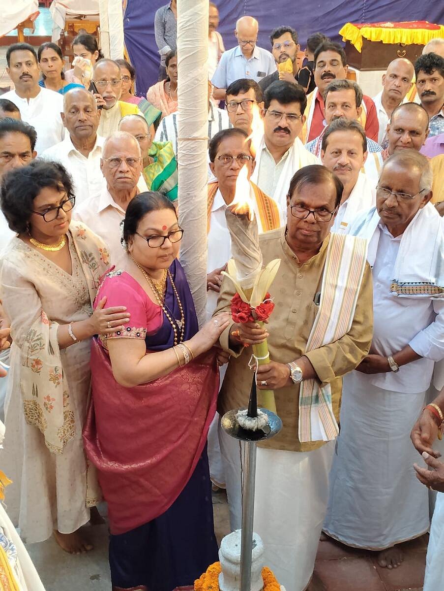 ಮೂಲ್ಕಿ: ಕಾಂತಾಬಾರೆ ಬೂದಾಬಾರೆ ಗುಡಿ ಲೋಕಾರ್ಪಣೆ