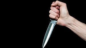 ಕನಕಪುರ | ರೀಲ್ಸ್ ಮಾಡುವ ವಿಚಾರಕ್ಕೆ 
ಸ್ನೇಹಿತನಿಗೆ ಚಾಕುವಿನಿಂದ ಇರಿತ