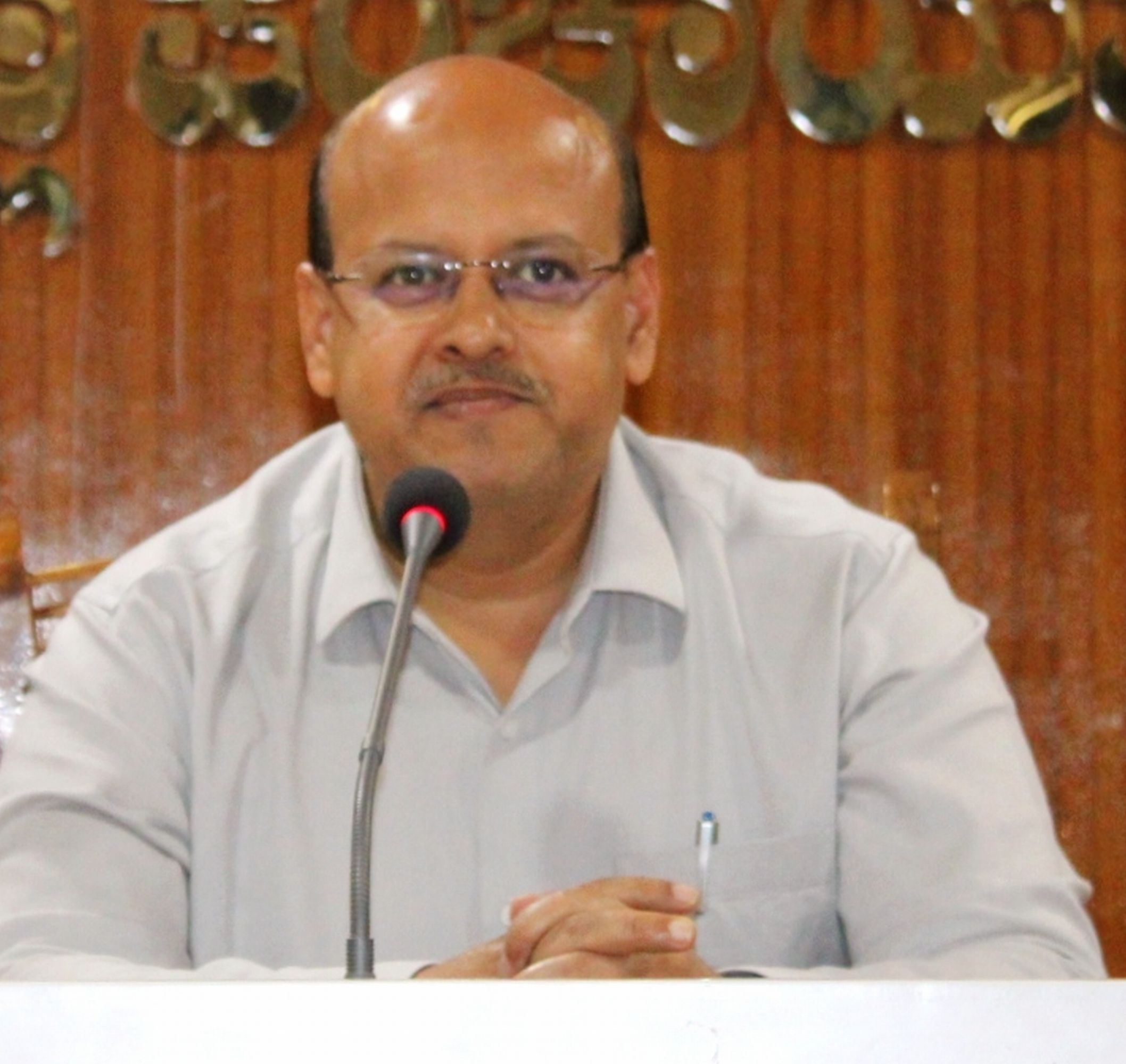 ಡಾ. ಸುರೇಶ ಇಟ್ನಾಳ