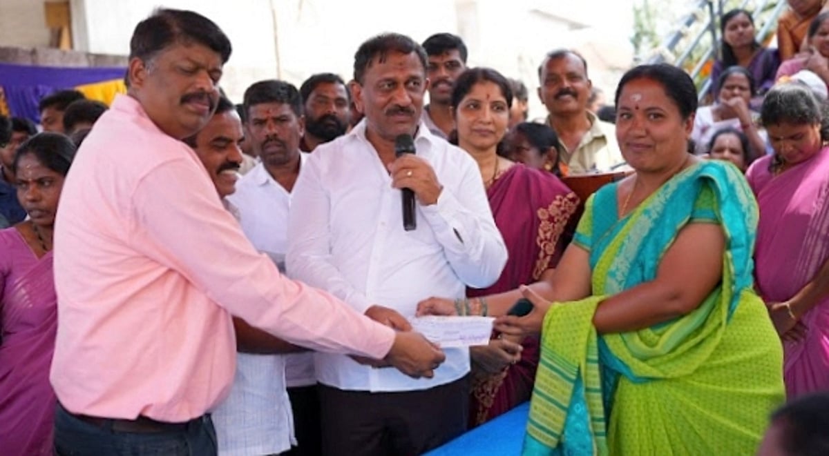 ಮಹಿಳೆಯರು ಅಡುಗೆ ಮನೆಗೆ ಸೀಮಿತರಾಗಬೇಡಿ: ಶಾಸಕ ರಮೇಶ ಬಂಡಿಸಿದ್ದೇಗೌಡ