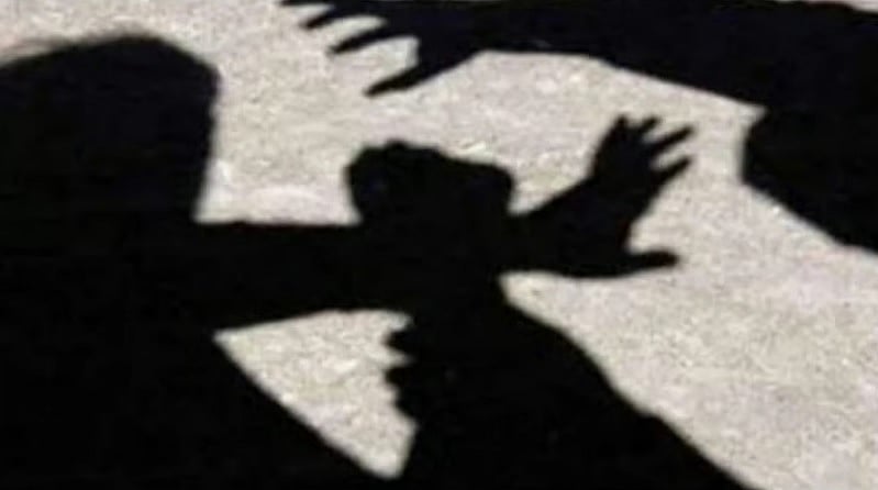 ಬೈಕ್‌ ಕೀಯಿಂದ ಚುಚ್ಚಿ ದಲಿತ ಯುವಕನ ಮೇಲೆ ಹಲ್ಲೆ: ಕಣ್ಣಿನ ದೃಷ್ಟಿಯೇ ಹೋಯ್ತು!