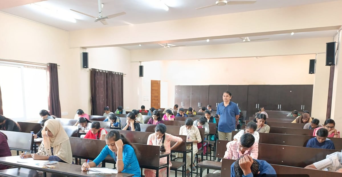 ಬೆಳಗಾವಿ: ಸರ್ಕಾರಿ ಕಾಲೇಜುಗಳಲ್ಲಿ ನೀಟ್‌, ಜೆಇಇ ತರಬೇತಿ