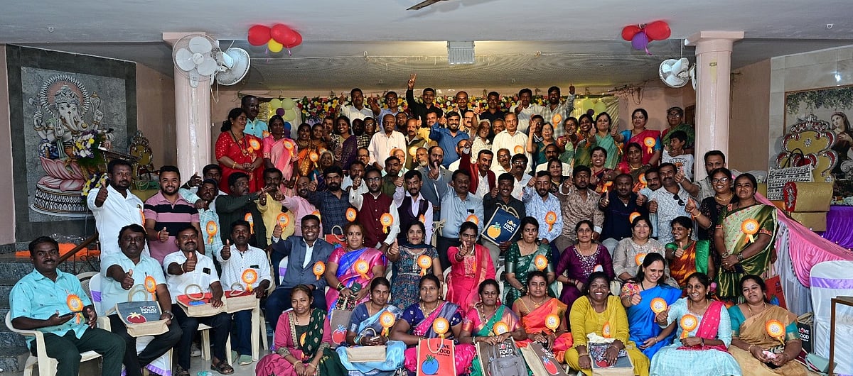 ಮಾಸ್ತಿ ಶಾಲೆಯಲ್ಲಿ ಸ್ನೇಹ ಸಮ್ಮಿಲನ