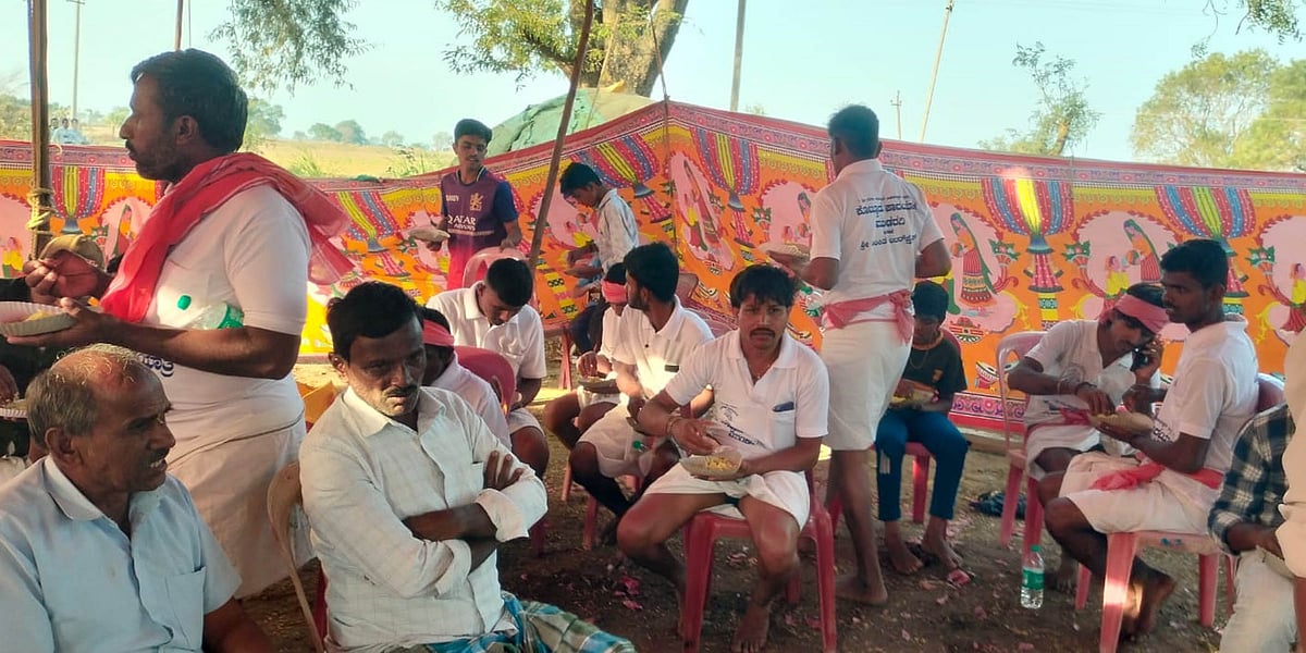 ಹೂವಿನಹಡಗಲಿ: ಕೊಟ್ಟೂರು ಪಾದಯಾತ್ರಿಗಳಿಗೆ ಆತಿಥ್ಯ