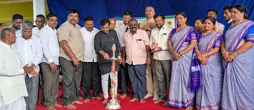 ಮುಂಡರಗಿ| ಇಂದಿನ ಶ್ರಮ ಮುಂದೆ ಫಲ ನೀಡಲಿದೆ: ಡಾ.ಚಂದ್ರು ಲಮಾಣಿ