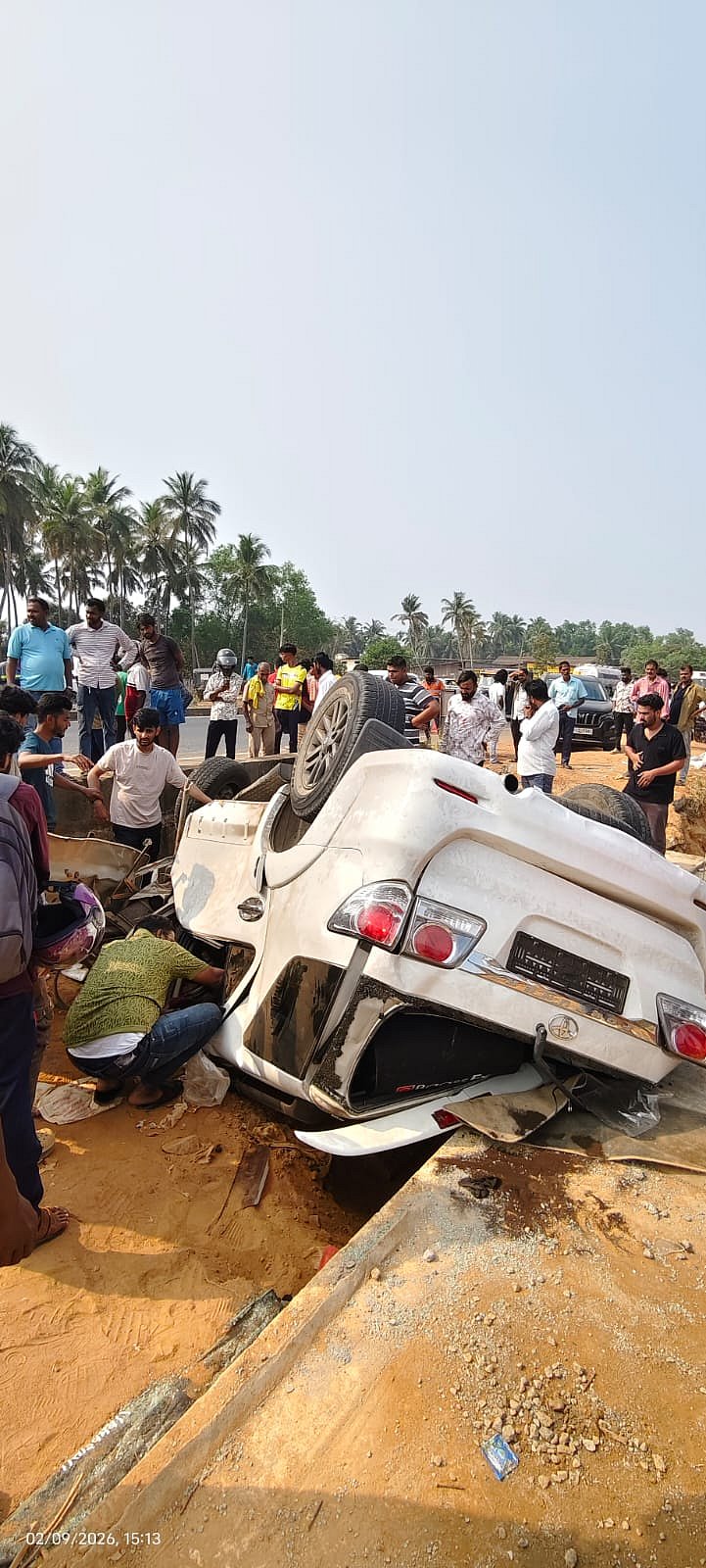 ಕುಂದಾಪುರ | ಪಲ್ಟಿ ಹೊಡೆದ ಕಾರು: ವಿದ್ಯಾರ್ಥಿಗಳಿಗೆ ಗಾಯ