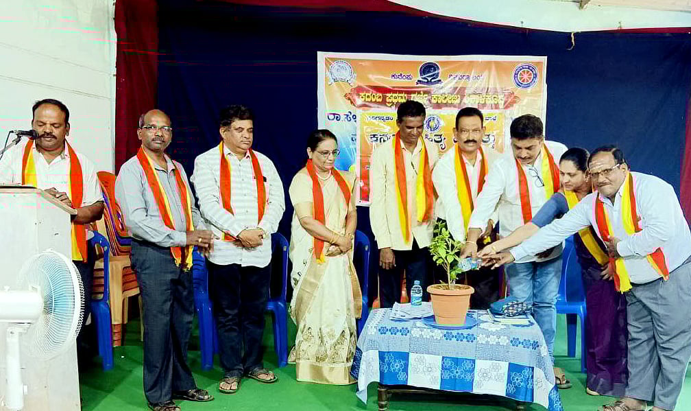 ಶಿರಾಳಕೊಪ್ಪ: ಸಾಮಾಜಿಕ ಕ್ರಾಂತಿ ನಡೆಸಿದ ವಚನಕಾರರು