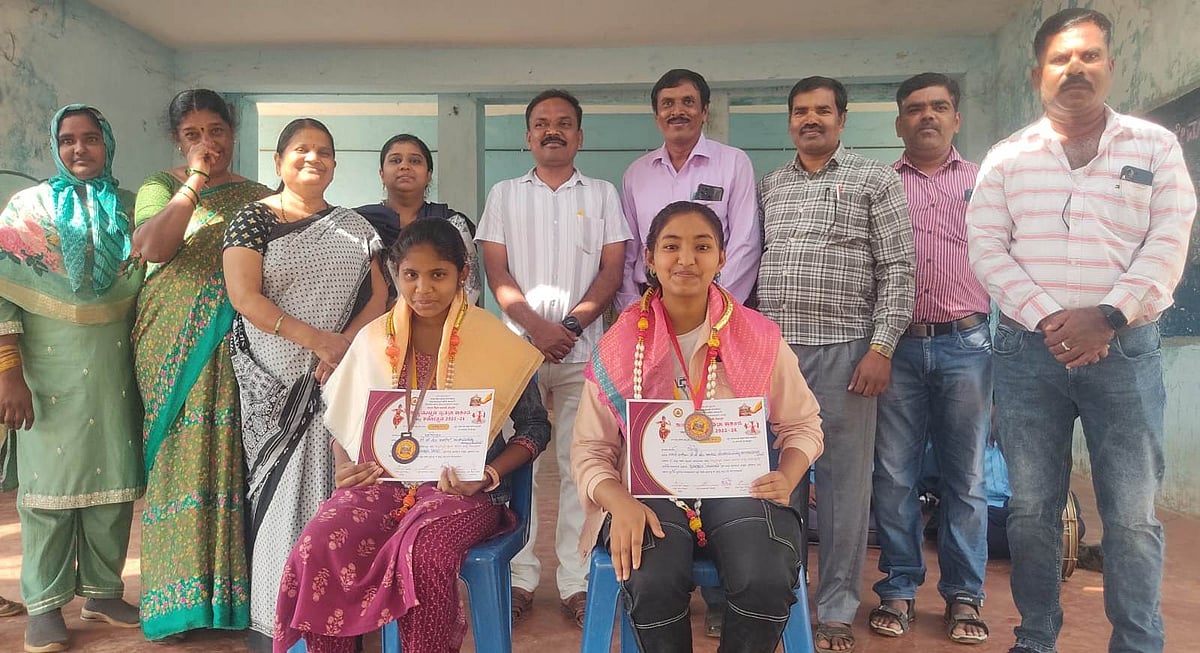 ರಾಜ್ಯ ಮಟ್ಟದ ಭಾಷಣ ಸ್ಪರ್ಧೆ: ಮರಳ್ಳಿ ಶಾಲೆಯ ವಿದ್ಯಾರ್ಥಿಗಳಿಗೆ ಪ್ರಶಸ್ತಿ