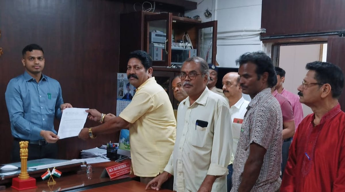 ಪ್ರೇಮಿಗಳ ದಿನಾಚರಣೆ: ಸಾಮಾಜಿಕ ಸ್ವಾಸ್ಥ್ಯ ಕೆಡಿಸುವವರ ವಿರುದ್ಧ ಕ್ರಮಕ್ಕೆ ಒತ್ತಾಯ