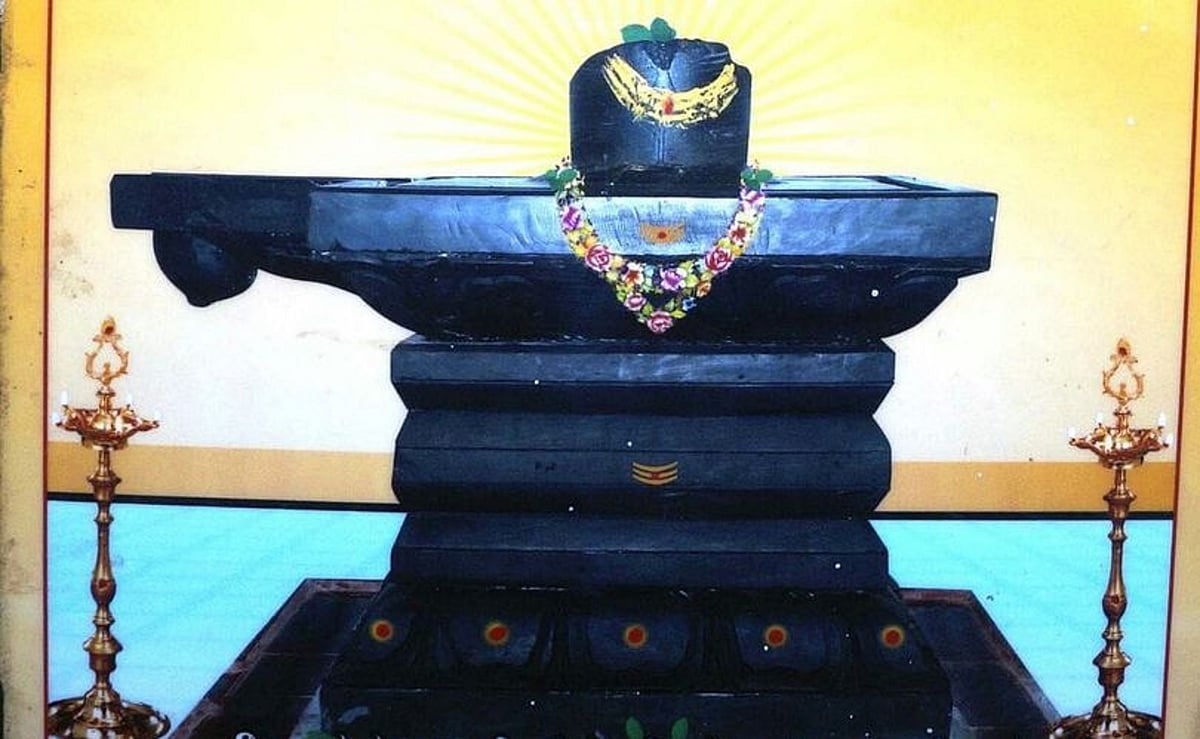 ಚಕ್ರಖಂಡೇಶ್ವರ ದೇವಸ್ಥಾನದಲ್ಲಿ
ಮಹಾ ಶಿವರಾತ್ರಿ ಆಚರಣೆ