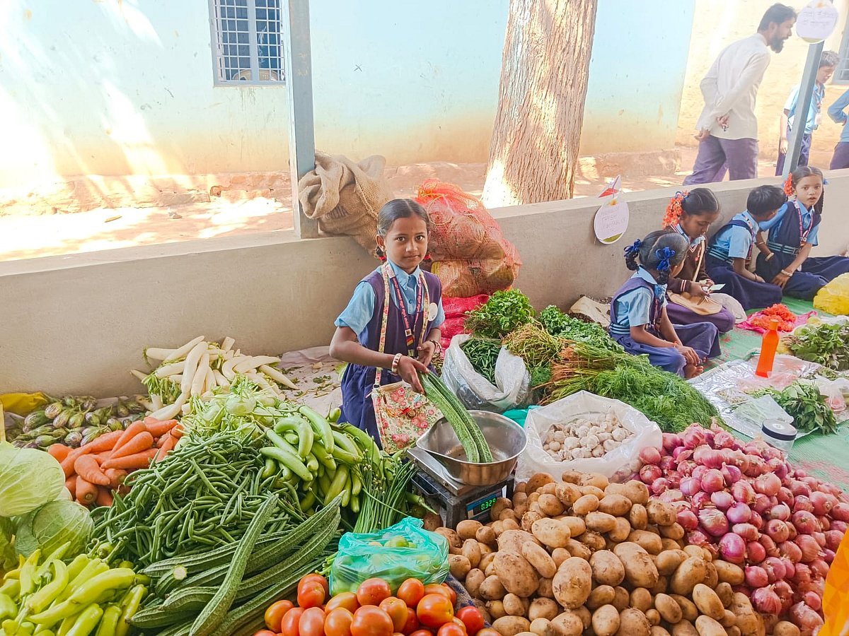ನಂದಗುಡಿಯ ಪಿಎಂಶ್ರೀ ಶಾಲೆಯಲ್ಲಿ ಚಿಣ್ಣರ ಸಂತೆ