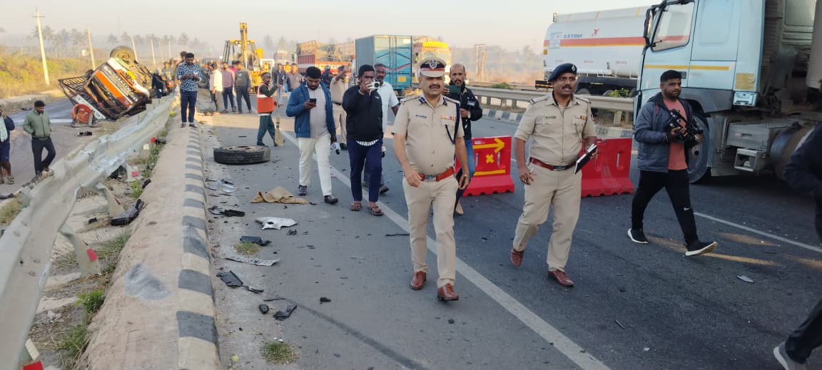 ಘಟನಾ ಸ್ಥಳದಲ್ಲಿ ಪೊಲೀಸರ ಸ್ಥಳ ಮಹಜರು