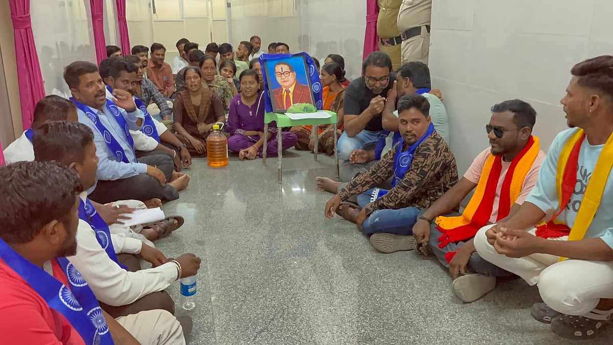 ಜಮಖಂಡಿ | ಕೆಲಸದಿಂದ ವಜಾ: ಪೆಟ್ರೋಲ್‌ ಸುರಿದುಕೊಂಡು ಆತ್ಮಹತ್ಯೆಗೆ ಯತ್ನ