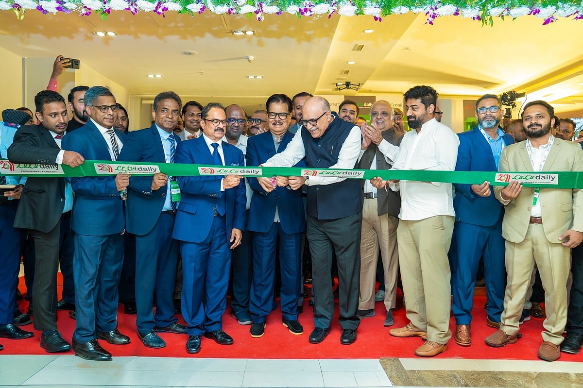 ಬೆಂಗಳೂರು: ನಾಯಂಡಹಳ್ಳಿಯಲ್ಲಿ ಲುಲು ಡೈಲಿ ಹೈಪರ್‌ ಮಾರ್ಕೆಟ್‌ ಆರಂಭ