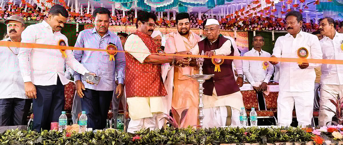 ಅಫಜಲಪುರ: ಬಂದರವಾಡ ಸರ್ಕಾರಿ ಶಾಲೆಗೆ 75ರ ಸಂಭ್ರಮ