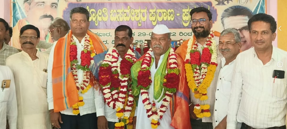  ಆಲಮೇಲ ತಾಲ್ಲೂಕಿನ ಬಣಜಿಗ ಸಮಾಜದ ಅಧ್ಯಕ್ಷರಾಗಿ ಸುಭೇದಾರ ಆಯ್ಕೆ