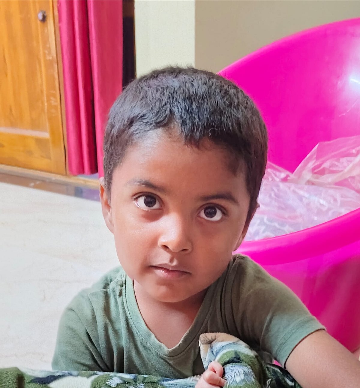 ಚರಂಡಿಗೆ ಬಿದ್ದು ಬಾಲಕ ಸಾವು