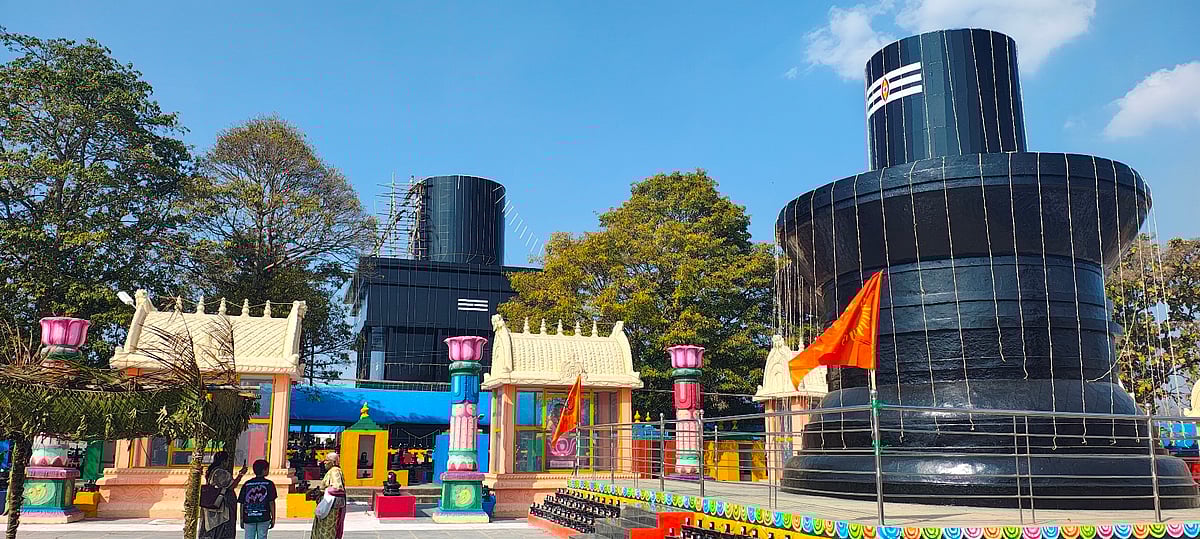 ಇಂದು ಮಹಾ ಶಿವರಾತ್ರಿ: ಶಿವನ ಆರಾಧನೆಗೆ ಕೋಟಿಲಿಂಗೇಶ್ವರ ಸಜ್ಜು