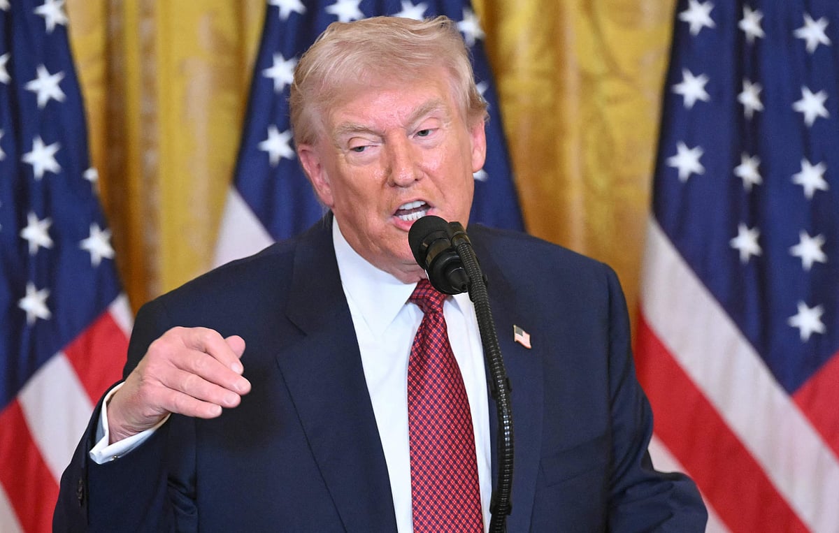 ಇರಾನ್‌ನಲ್ಲಿ ಆಡಳಿತ ಬದಲಾವಣೆ: ಡೊನಾಲ್ಡ್‌ ಟ್ರಂಪ್‌ ಒತ್ತಡ 