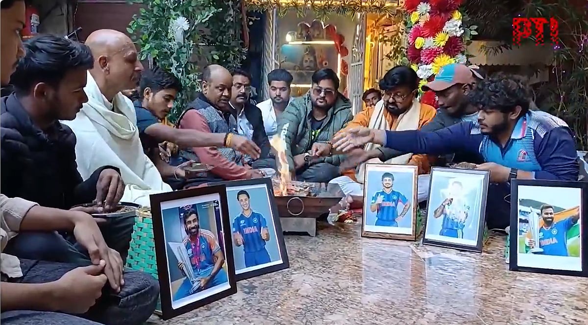 ಪಾಕ್ ವಿರುದ್ಧ ಭಾರತ ಗೆಲುವಿಗೆ ಹೋಮ–ಹವನ; ಹೀಗಿದೆ ಅಭಿಮಾನಿಗಳ ಪ್ರಾರ್ಥನೆ, ಸಂಭ್ರಮ